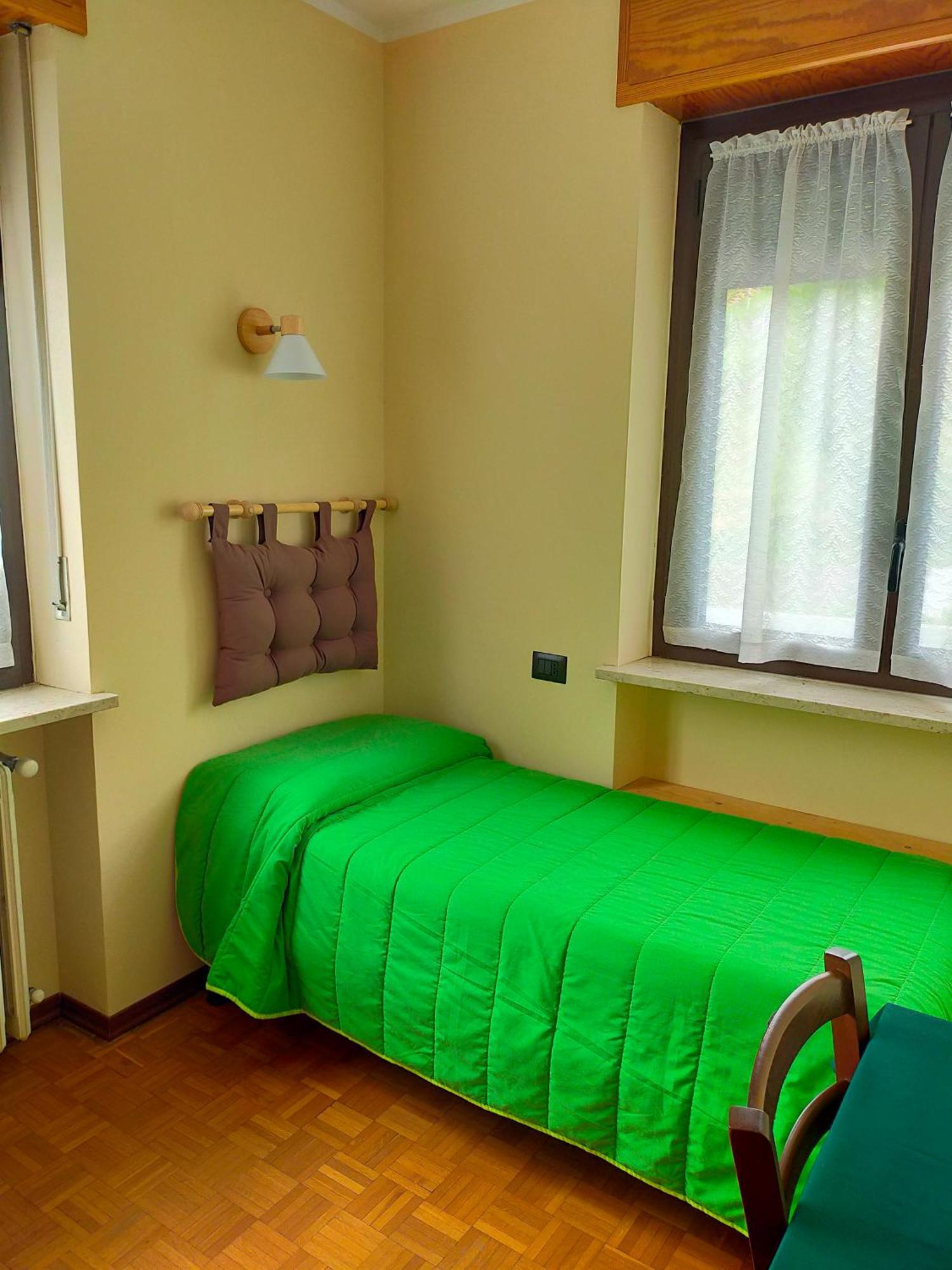 Bed and Breakfast La Via del Sole Susa Esterno foto